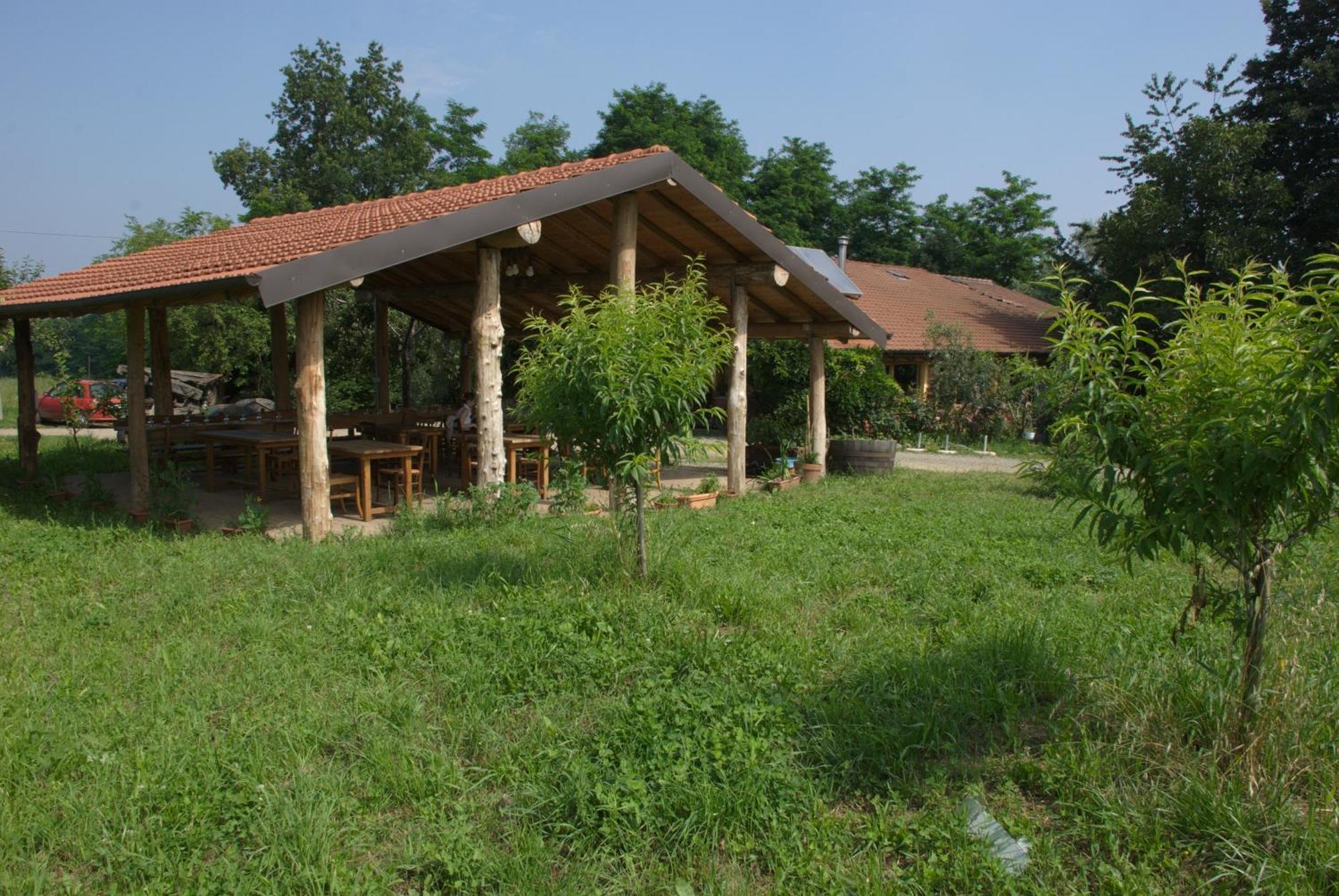Agriturismo Cascina Degli Ulivi Novi Ligure Exteriör bild